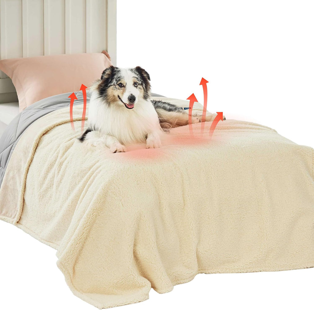 Bedsure Waterproof Dog Blankets for Large Dogs Sherpa Fleece Throw, 40X50