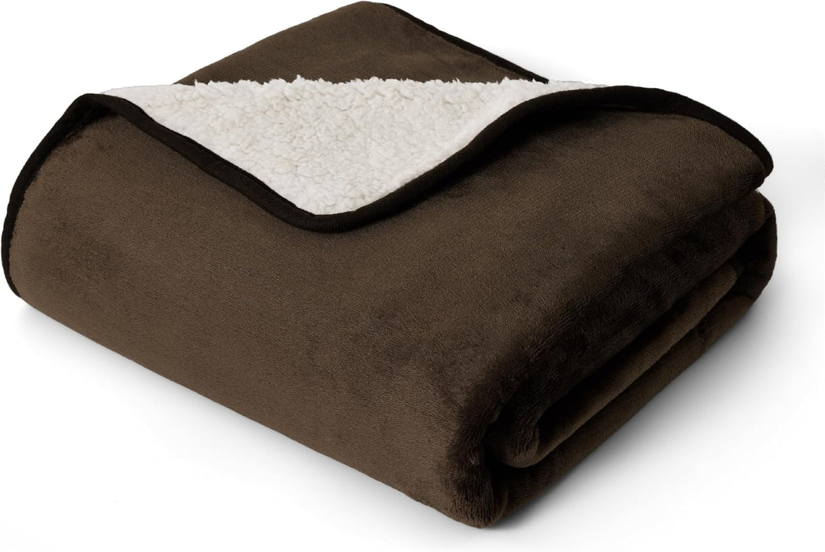 Bedsure Waterproof Dog Blankets for Large Dogs Sherpa Fleece Throw, 40X50