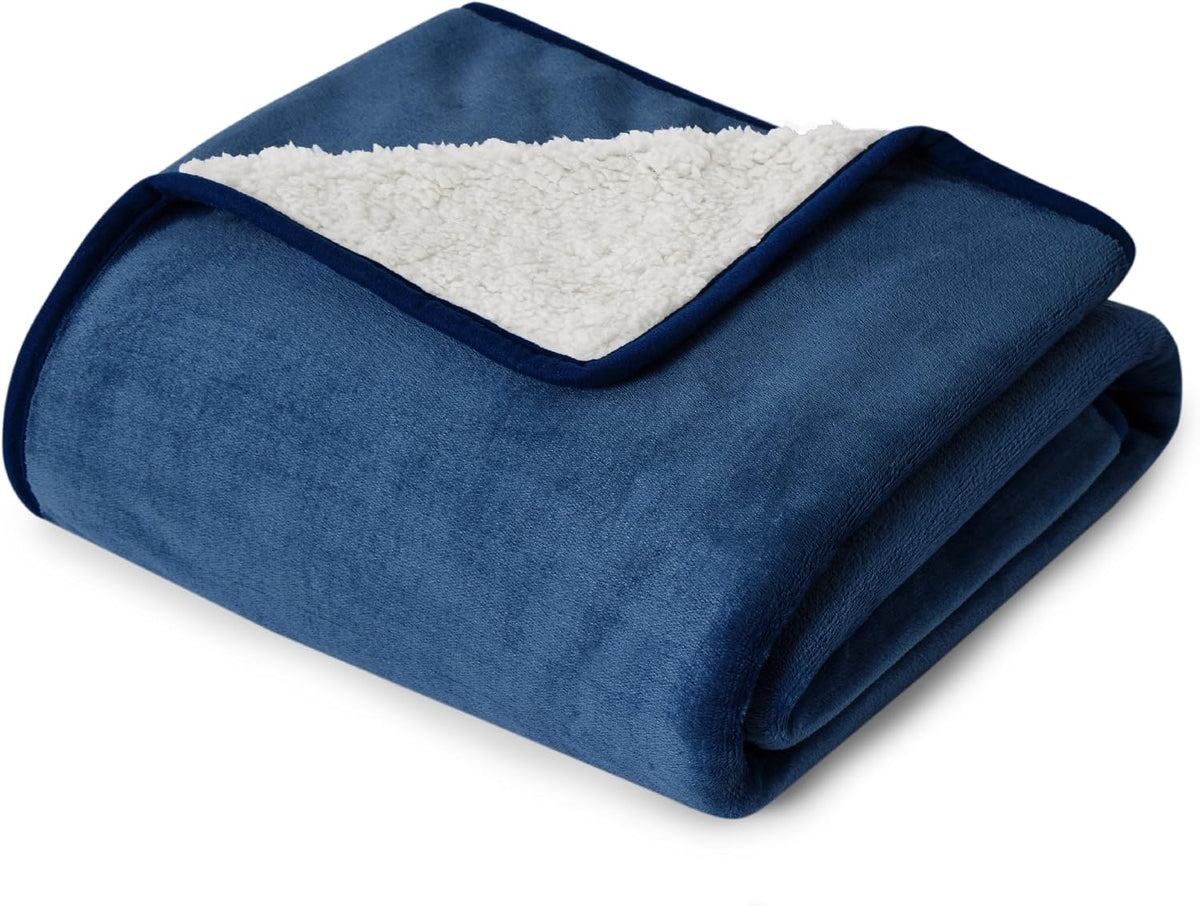 Bedsure Waterproof Dog Blankets for Large Dogs Sherpa Fleece Throw, 40X50