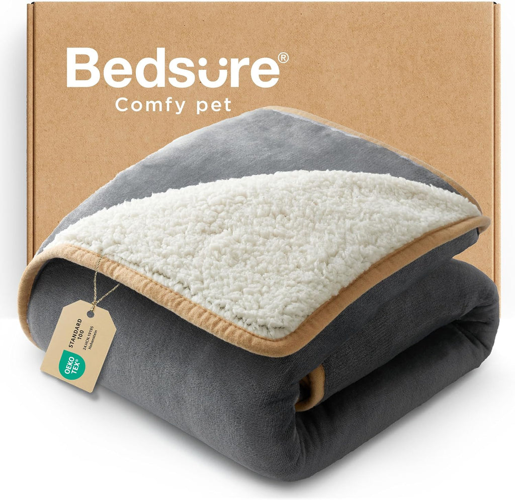 Bedsure Waterproof Dog Blankets for Large Dogs Sherpa Fleece Throw, 40X50
